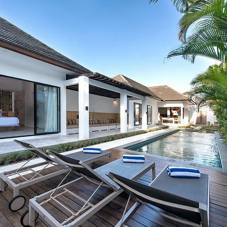Villa Angel Seminyak  Luaran gambar